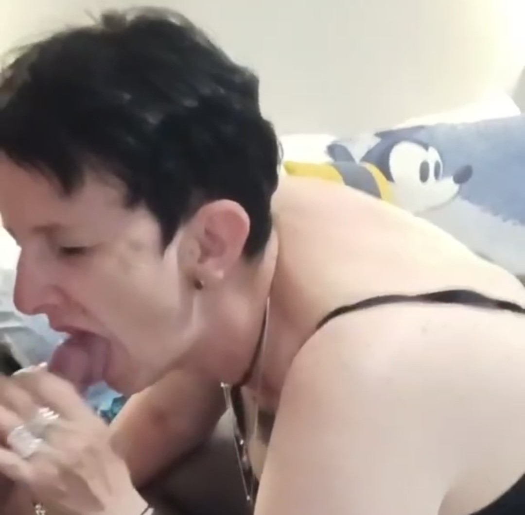 Sylvia Ringer cumshot compilation for her fans